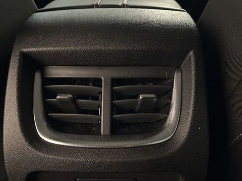 Used 2024 Chevrolet Blazer LT w/ Convenience Package FWD image 33