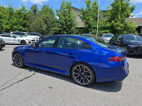 Used 2026 BMW M5 w/ Executive Package AWD/4WD image 5