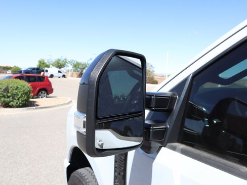 New 2026 Ford F250 Platinum AWD/4WD image 17