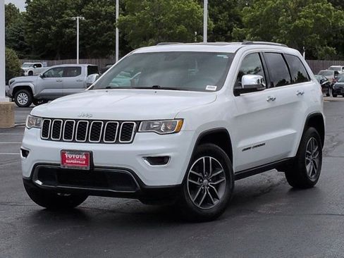 Used 2018 Jeep Grand Cherokee Limited AWD/4WD image 2