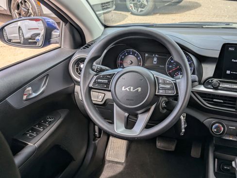 Certified 2023 Kia Forte LXS FWD image 13