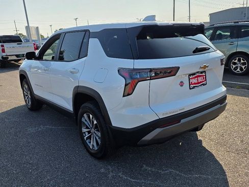 New 2026 Chevrolet Equinox LT w/ Convenience Package II image 10