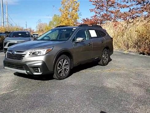 Used 2022 Subaru Outback Limited w/ Popular Package #2 image 4