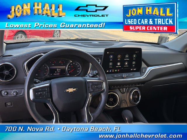 Used 2025 Chevrolet Blazer LT w/ Midnight/Sport Edition FWD image 17