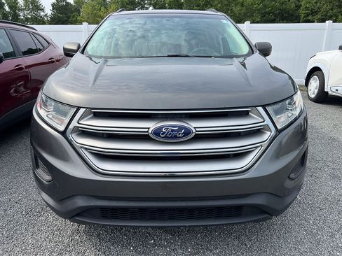 Used 2015 Ford Edge SE FWD image 8