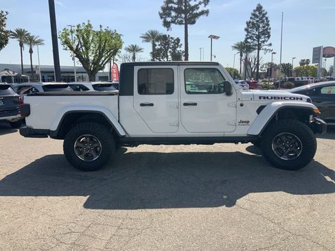 Certified 2020 Jeep Gladiator Rubicon w/ Dual Top Group image 5