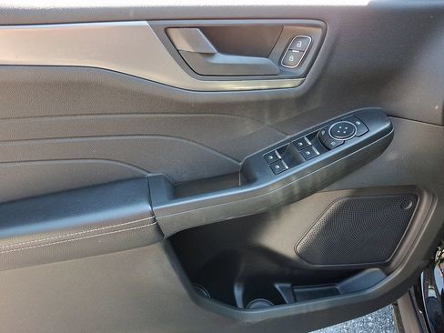 Used 2023 Ford Escape Active AWD/4WD image 15