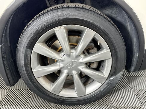 Used 2017 INFINITI QX50 AWD w/ Premium Plus Package image 31