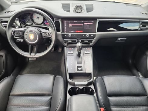Used 2023 Porsche Macan S AWD/4WD image 17