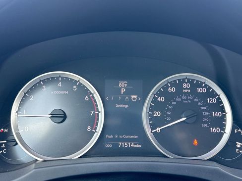 Used 2016 Lexus IS 200t RWD image 23