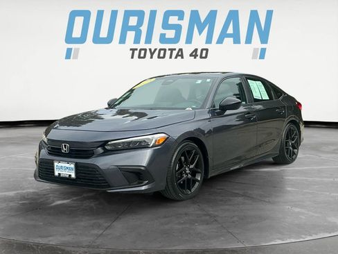 Used 2024 Honda Civic Sport image 3