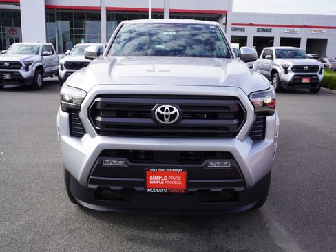 New 2026 Toyota Tacoma SR5 image 7