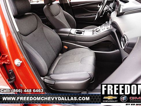 Used 2023 Hyundai Santa Fe SEL FWD image 11