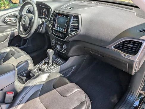 Certified 2022 Jeep Cherokee Limited image 27