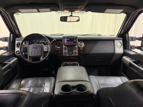 Used 2014 Ford F250 Lariat w/ Chrome Package AWD/4WD image 20