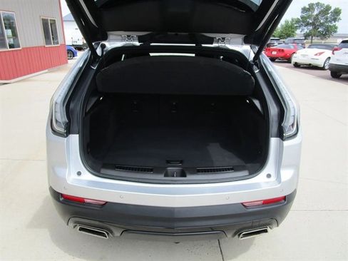 Used 2021 Cadillac XT4 Sport w/ Sun And Sound Package AWD/4WD image 19