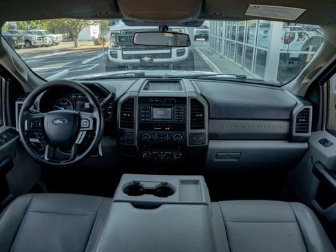 Used 2018 Ford F250 XL w/ Power Equipment Group image 42