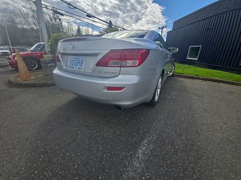 Used 2011 Lexus IS 250C w/ Luxury Pkg image 8