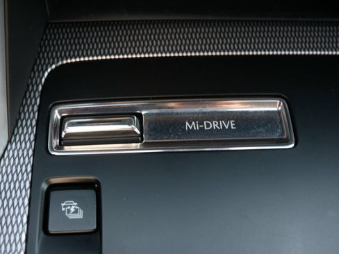 Used 2024 MAZDA CX-90 Plug-In Hybrid w/ Preferred AWD/4WD image 20