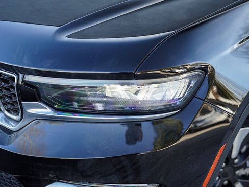 Used 2023 Jeep Grand Cherokee 4WD 4xe image 3