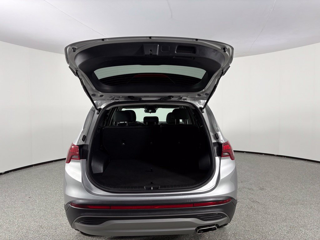 Used 2022 Hyundai Santa Fe SE AWD/4WD image 11