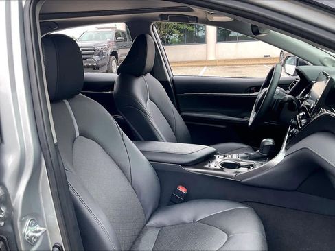 Used 2024 Toyota Camry XSE w/ Navigation Package FWD image 9