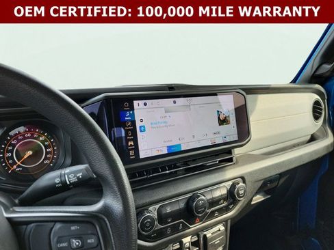 Used 2024 Jeep Gladiator Sport AWD/4WD image 30