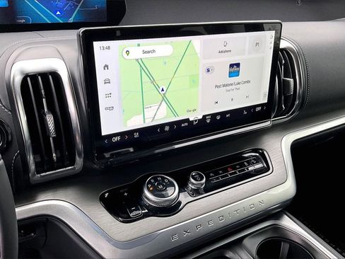 New 2026 Ford Expedition Max Platinum w/ Driver's Package image 18