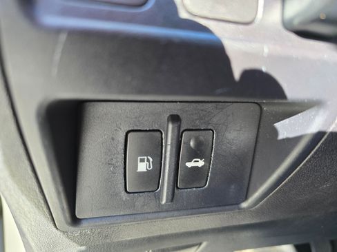 Used 2011 Lexus IS 250 w/ Premium Pkg Value Edition image 22