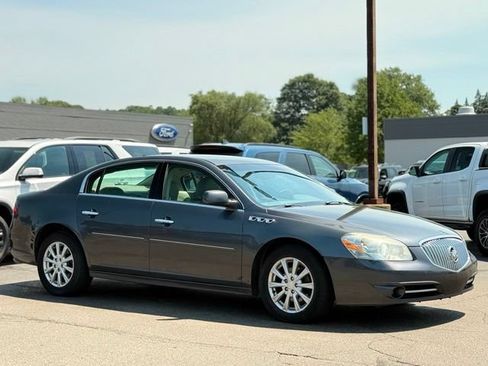 Used 2011 Buick Lucerne CXL FWD image 26