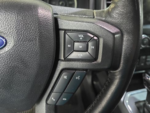 Used 2020 Ford F150 XLT w/ Equipment Group 302A Luxury AWD/4WD image 15