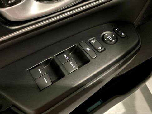 Used 2022 Honda CR-V EX-L image 36