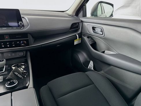 New 2026 Nissan Rogue S image 29