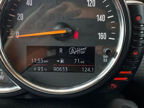 Used 2015 MINI Cooper 4-Door Hardtop image 49