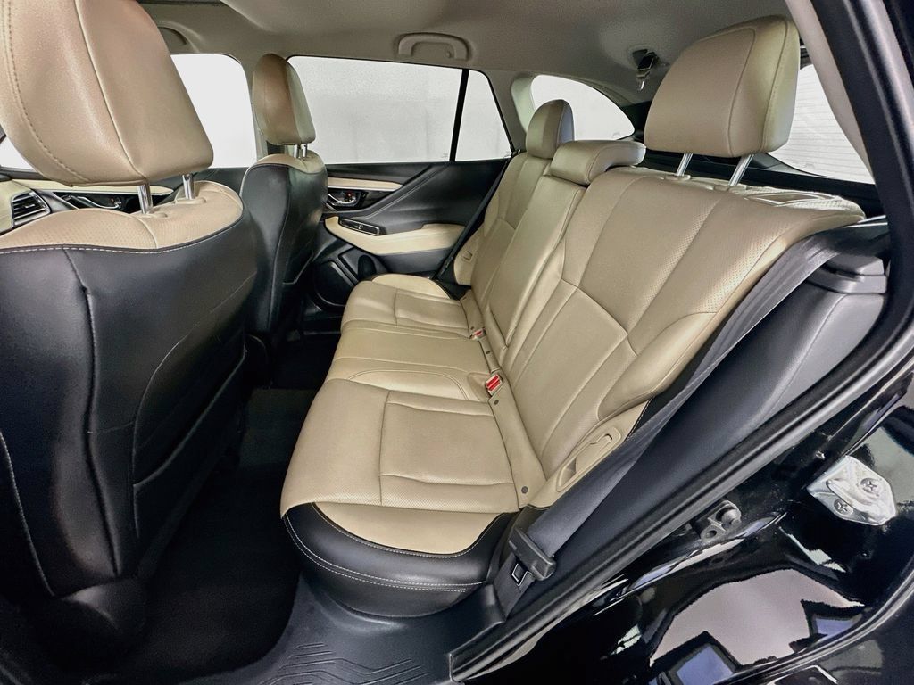 Used 2021 Subaru Outback Limited AWD/4WD image 33