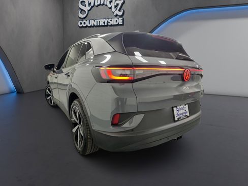 Used 2023 Volkswagen ID.4 Pro S Plus image 7