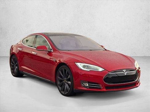 Used 2013 Tesla Model S Performance RWD image 3