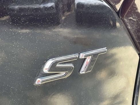 Used 2023 Buick Encore GX Select w/ Sport Touring Package FWD image 8