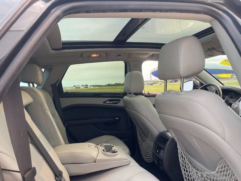 Used 2015 Cadillac SRX Performance w/ Driver Awareness Package FWD image 37