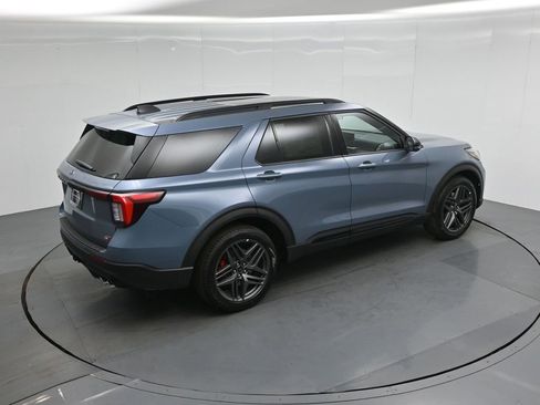 New 2026 Ford Explorer ST AWD/4WD image 40
