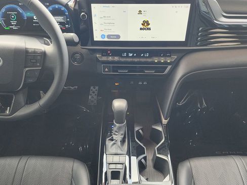 Used 2025 Toyota Camry XSE image 11