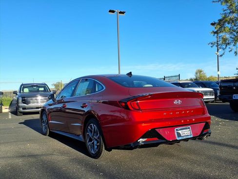 Certified 2023 Hyundai Sonata SEL w/ Cargo Package image 4