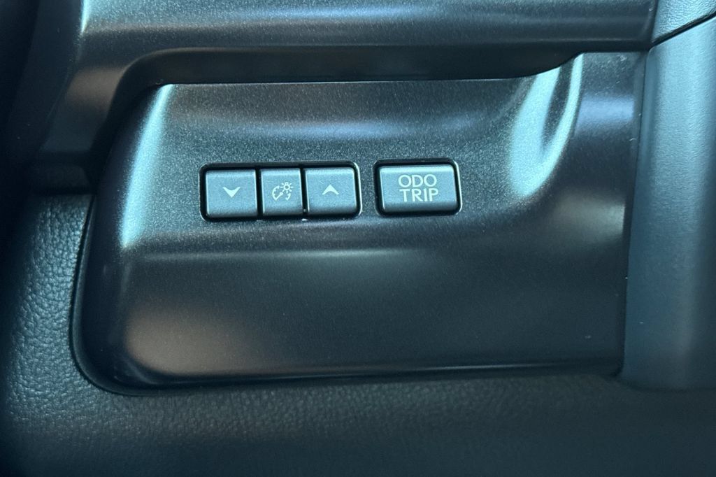 Used 2024 Lexus UX 250h FWD image 31