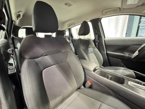 Certified 2025 Nissan Kicks S image 27