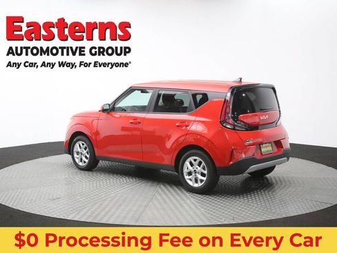 Used 2025 Kia Soul LX w/ LX Technology Package FWD image 63