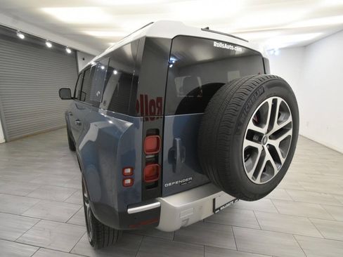 Used 2020 Land Rover Defender 110 First Edition AWD/4WD image 3