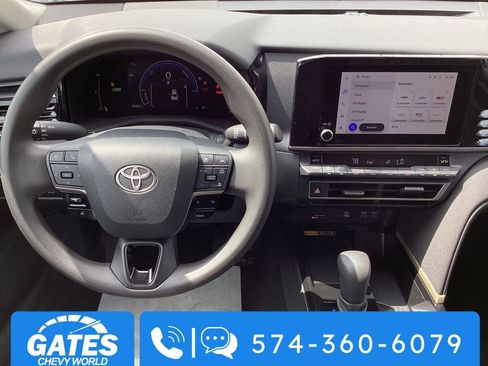 Used 2025 Toyota Camry LE FWD image 14