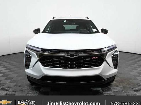 New 2026 Chevrolet Trax RS w/ Sunroof Package image 31