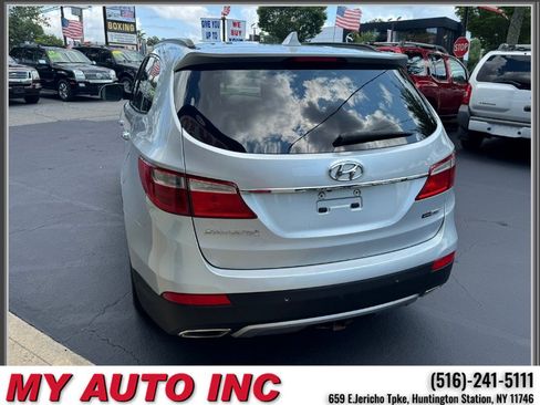 Used 2015 Hyundai Santa Fe GLS w/ Option Group 03 AWD/4WD image 6