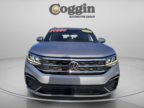 Used 2022 Volkswagen Atlas Cross Sport SEL R-Line w/ Cross Sport MDO Package image 8